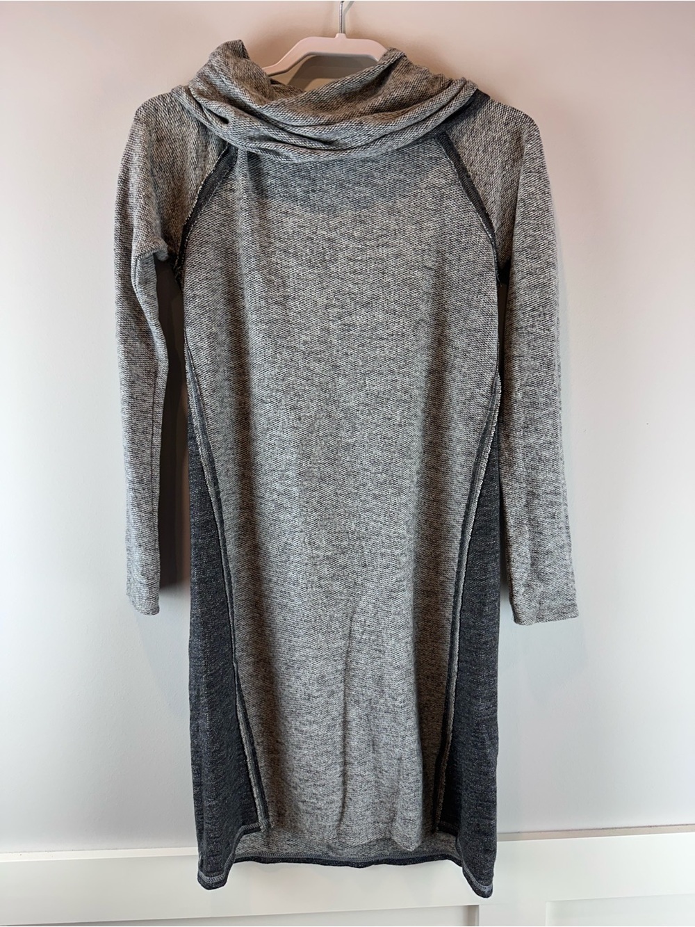 Kuhl Gray Cowl Neck Raw Edge Long Sleeve Knee Length Nova Sweater Dress Small
